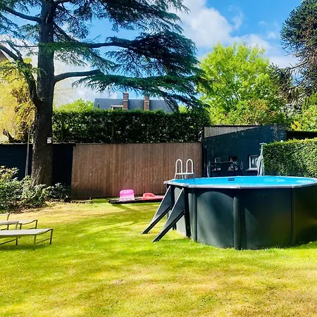 Fantastische Gezinswoning In Fantastische Buurt Villa *