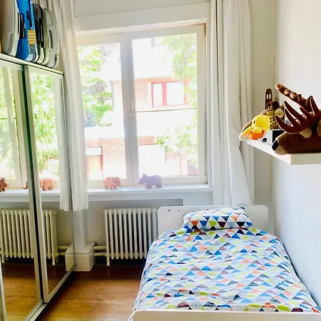 Fantastische Gezinswoning In Fantastische Buurt Гент